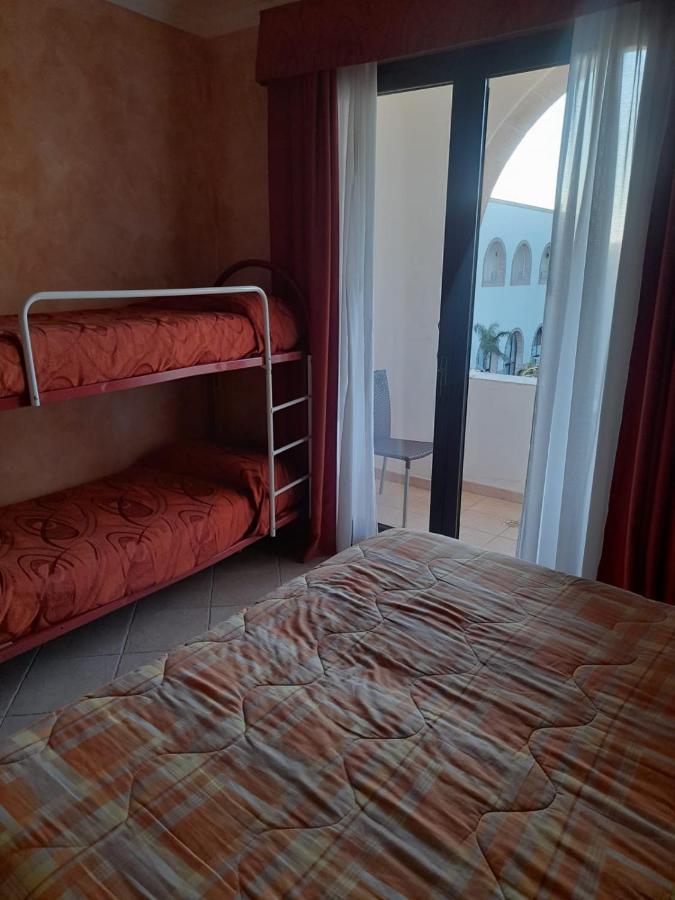 Oasi Del Visir Resort San Vito dei Normanni Esterno foto
